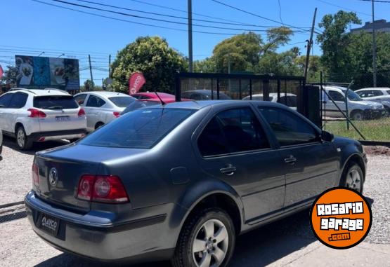 Autos - Volkswagen BORA 2.0 TRENDLINE 2012 Nafta  - En Venta