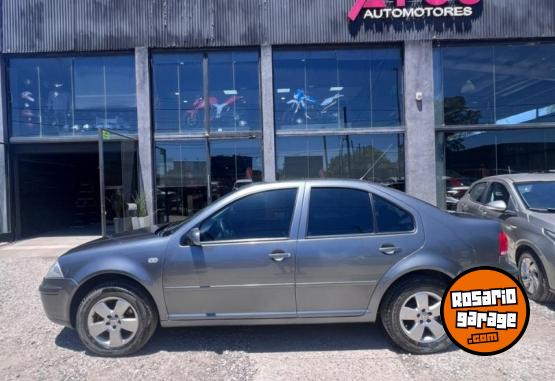 Autos - Volkswagen BORA 2.0 TRENDLINE 2012 Nafta  - En Venta