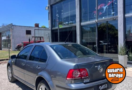 Autos - Volkswagen BORA 2.0 TRENDLINE 2012 Nafta  - En Venta