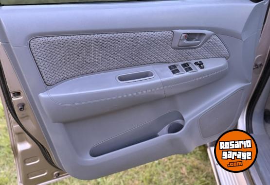 Camionetas - Toyota Hilux sr 3.0 2006 Diesel 241000Km - En Venta