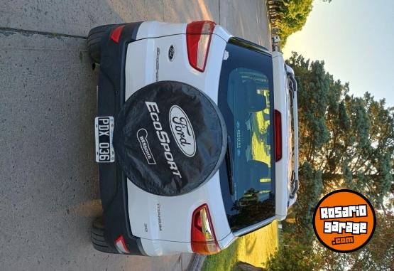 Autos - Ford Ecosport titanium 2.0 2015 Nafta 125000Km - En Venta