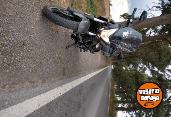 Motos - Bajaj Rouser ns 200 2021 Nafta 6100Km - En Venta