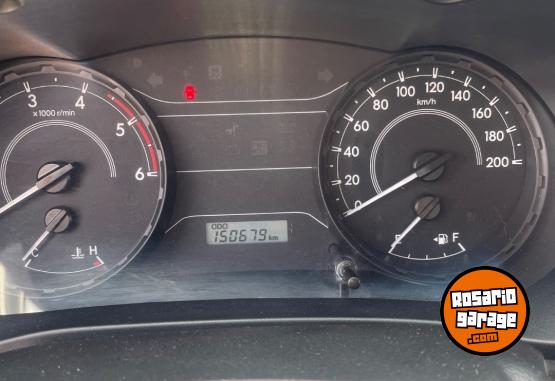 Camionetas - Toyota Hilux Dx 2020 Diesel 150000Km - En Venta