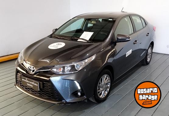 Autos - Toyota YARIS XLS 1,5 6M/T 2022 Nafta 92686Km - En Venta
