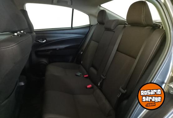 Autos - Toyota YARIS XLS 1,5 6M/T 2022 Nafta 92686Km - En Venta