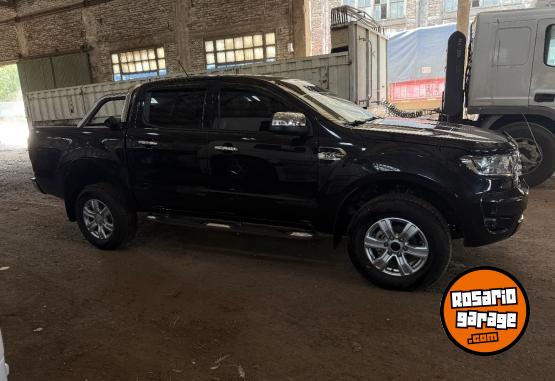 Camionetas - Ford Ranger xlt 2022 Diesel 31700Km - En Venta