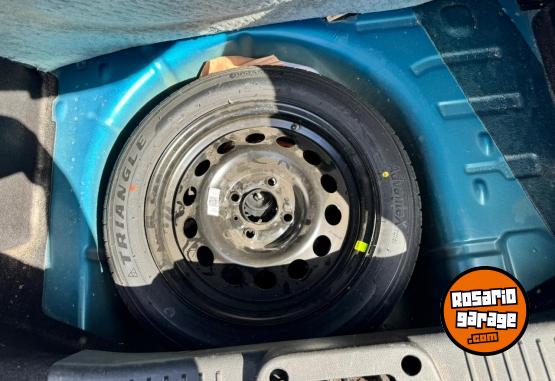 Autos - Ford Fiesta 2019 Nafta 59000Km - En Venta