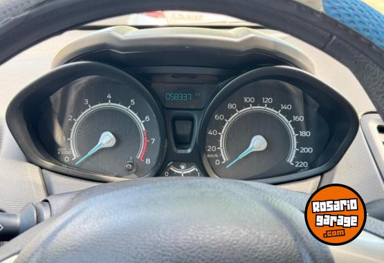 Autos - Ford Fiesta 2019 Nafta 59000Km - En Venta