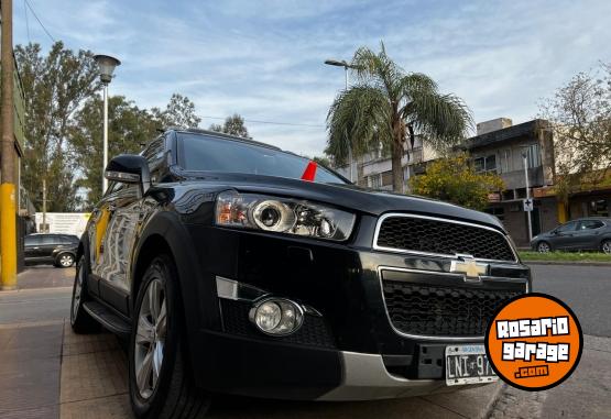 Camionetas - Chevrolet Captiva LTZ 2012 Diesel 180000Km - En Venta