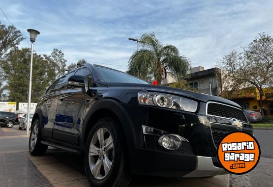 Camionetas - Chevrolet Captiva LTZ 2012 Diesel 180000Km - En Venta