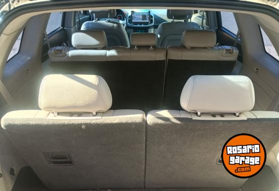 Camionetas - Chevrolet Captiva LTZ 2012 Diesel 180000Km - En Venta