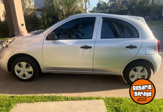 Autos - Nissan March 1.7 Active 2017 Nafta 48000Km - En Venta