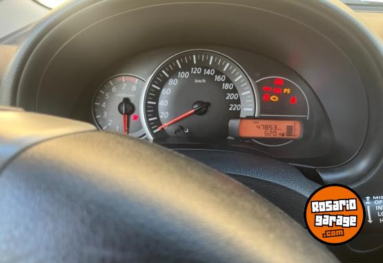 Autos - Nissan March 1.7 Active 2017 Nafta 48000Km - En Venta
