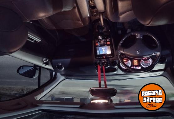 Autos - Peugeot 308 Feline 2018 Diesel 132000Km - En Venta