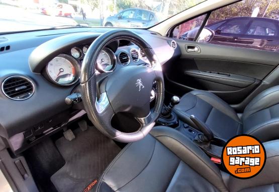 Autos - Peugeot 308 2017 Diesel 130000Km - En Venta