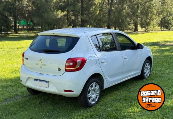 Autos - Renault Sandero 2017 Nafta 130000Km - En Venta