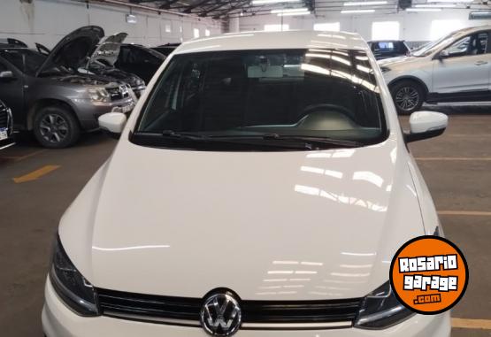 Autos - Volkswagen FOX COMFORTLINE 2017 Nafta 79000Km - En Venta