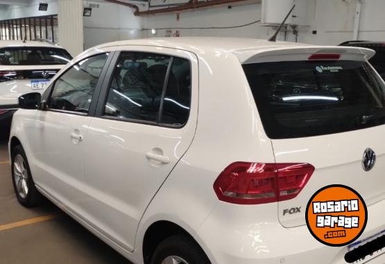 Autos - Volkswagen FOX COMFORTLINE 2017 Nafta 79000Km - En Venta