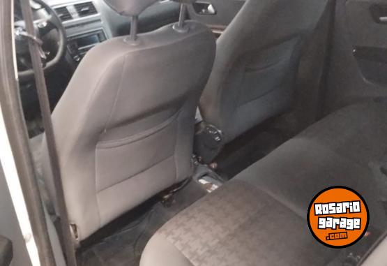 Autos - Volkswagen FOX COMFORTLINE 2017 Nafta 79000Km - En Venta