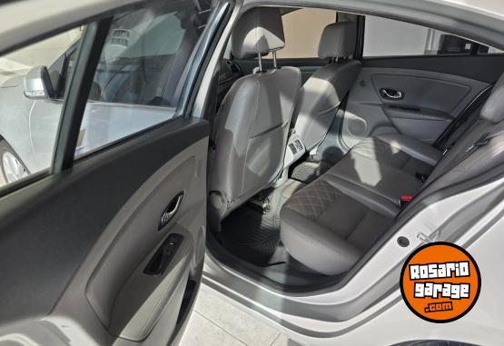 Autos - Renault Fluence privilege 2016 Nafta 100000Km - En Venta