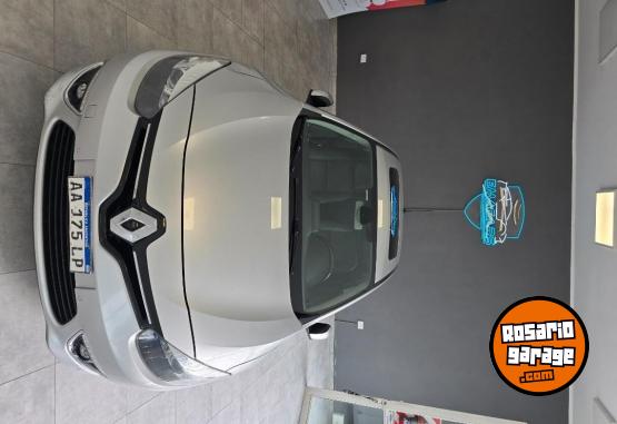 Autos - Renault Fluence privilege 2016 Nafta 100000Km - En Venta