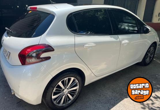 Autos - Peugeot 208 FELINE 2019 Nafta 59500Km - En Venta