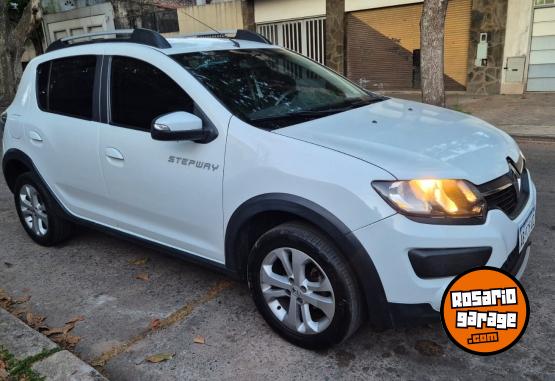 Autos - Renault Sandero stepway privilege 2017 Nafta 102000Km - En Venta