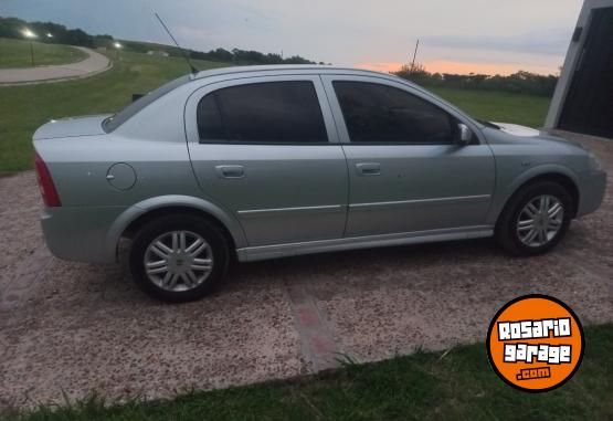 Autos - Chevrolet Gl 2007 Nafta 155000Km - En Venta