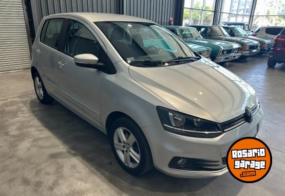 Autos - Volkswagen FOX TRENDLINE 5 PUERTAS 2016 Nafta 98039Km - En Venta