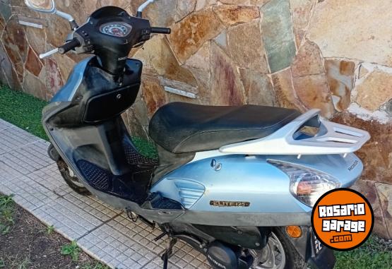 Motos - Honda elite 2009 Nafta 35700Km - En Venta