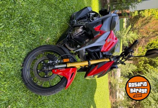 Motos - Honda CB 300 2024 Nafta 2900Km - En Venta