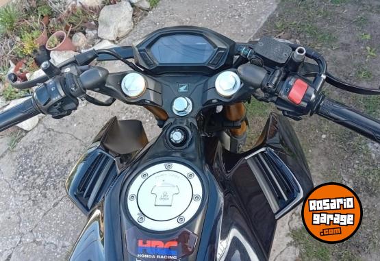 Motos - Honda CB 2018 Nafta 25000Km - En Venta