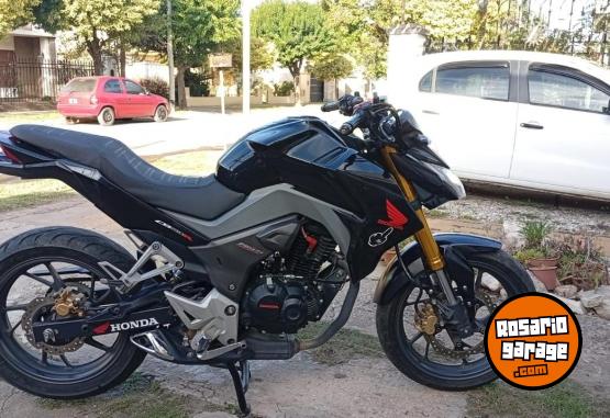 Motos - Honda CB 2018 Nafta 25000Km - En Venta