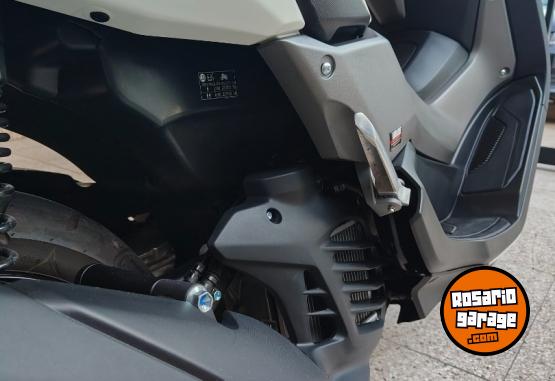 Motos - Yamaha nmax, nmx, scooter, pcx 2024 Nafta 9000Km - En Venta