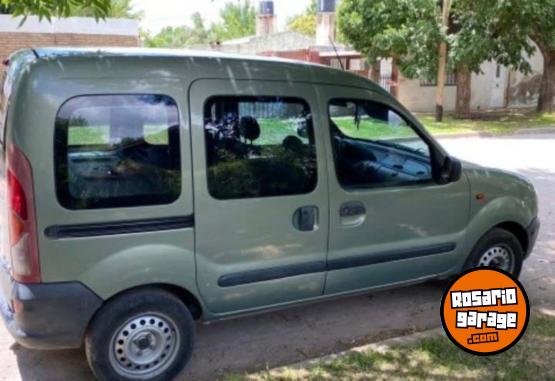 Utilitarios - Renault Kangoo 2005 GNC 111111Km - En Venta