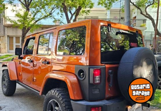 Camionetas - Jeep Wrangler 3.6 Unlimited 28 2011 Nafta 110000Km - En Venta