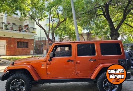 Camionetas - Jeep Wrangler 3.6 Unlimited 28 2011 Nafta 110000Km - En Venta