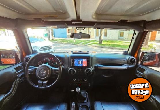 Camionetas - Jeep Wrangler 3.6 Unlimited 28 2011 Nafta 110000Km - En Venta