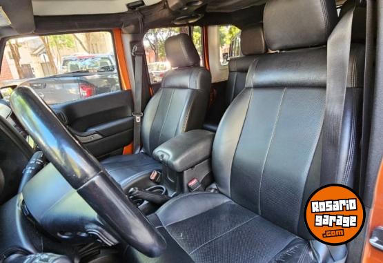 Camionetas - Jeep Wrangler 3.6 Unlimited 28 2011 Nafta 110000Km - En Venta