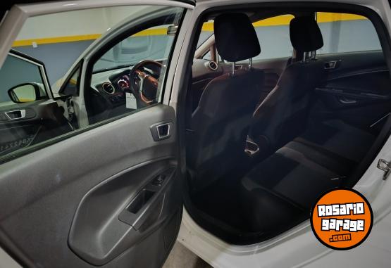 Autos - Ford Fiesta 2019 Nafta 67000Km - En Venta