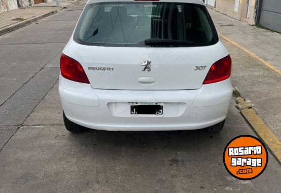 Autos - Peugeot 307 2011 Nafta 196000Km - En Venta