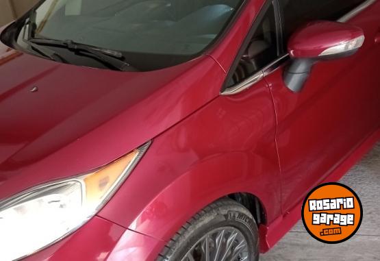 Autos - Ford Fiesta titanium 5p 2014 Nafta 96000Km - En Venta