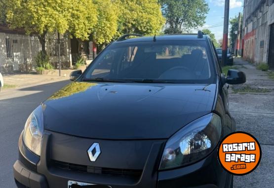 Autos - Renault Sandero 2014 Nafta 121000Km - En Venta