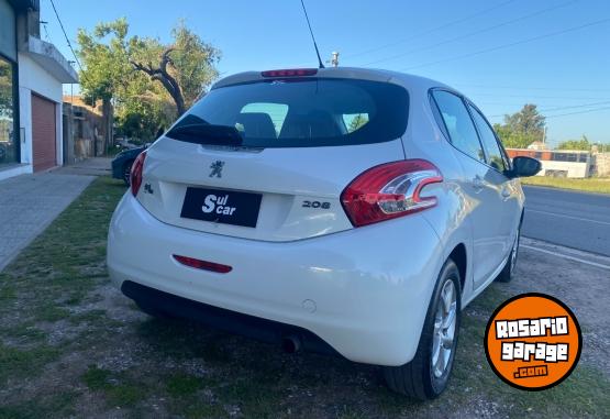 Autos - Peugeot 208 1.5 5p allure nav 2015 Nafta 114000Km - En Venta