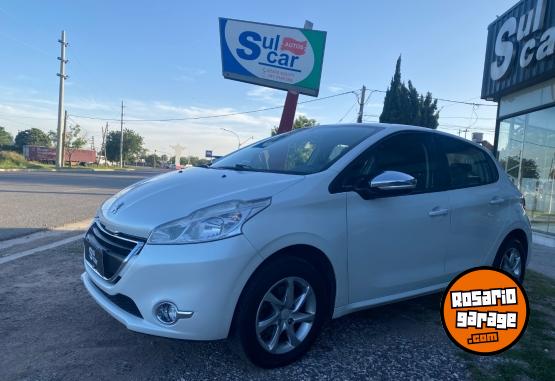 Autos - Peugeot 208 1.5 5p allure nav 2015 Nafta 114000Km - En Venta