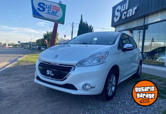 Autos - Peugeot 208 1.5 5p allure nav 2015 Nafta 114000Km - En Venta