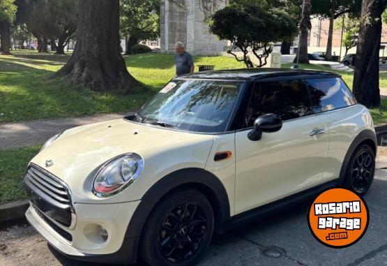 Autos - Mini Mini Cooper Sedan 2017 Nafta 101000Km - En Venta