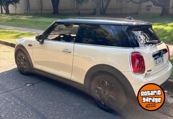 Autos - Mini Mini Cooper Sedan 2017 Nafta 101000Km - En Venta