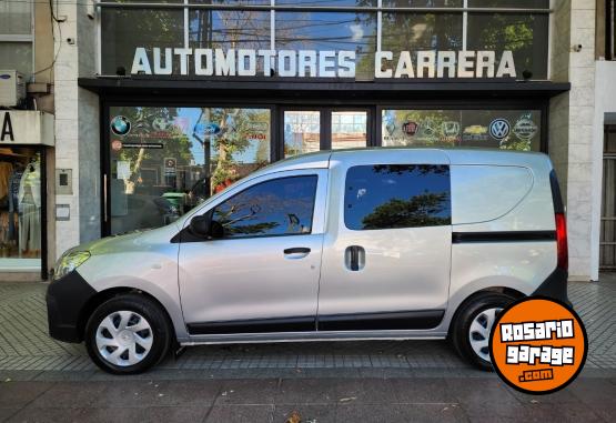 Utilitarios - Renault Kangoo Confort 2024 GNC 22000Km - En Venta