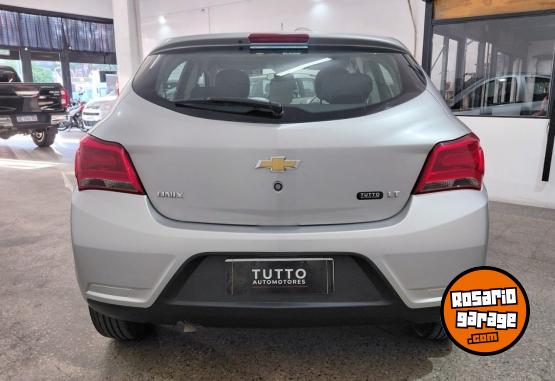 Autos - Chevrolet Onix lt 2017 Nafta 135000Km - En Venta